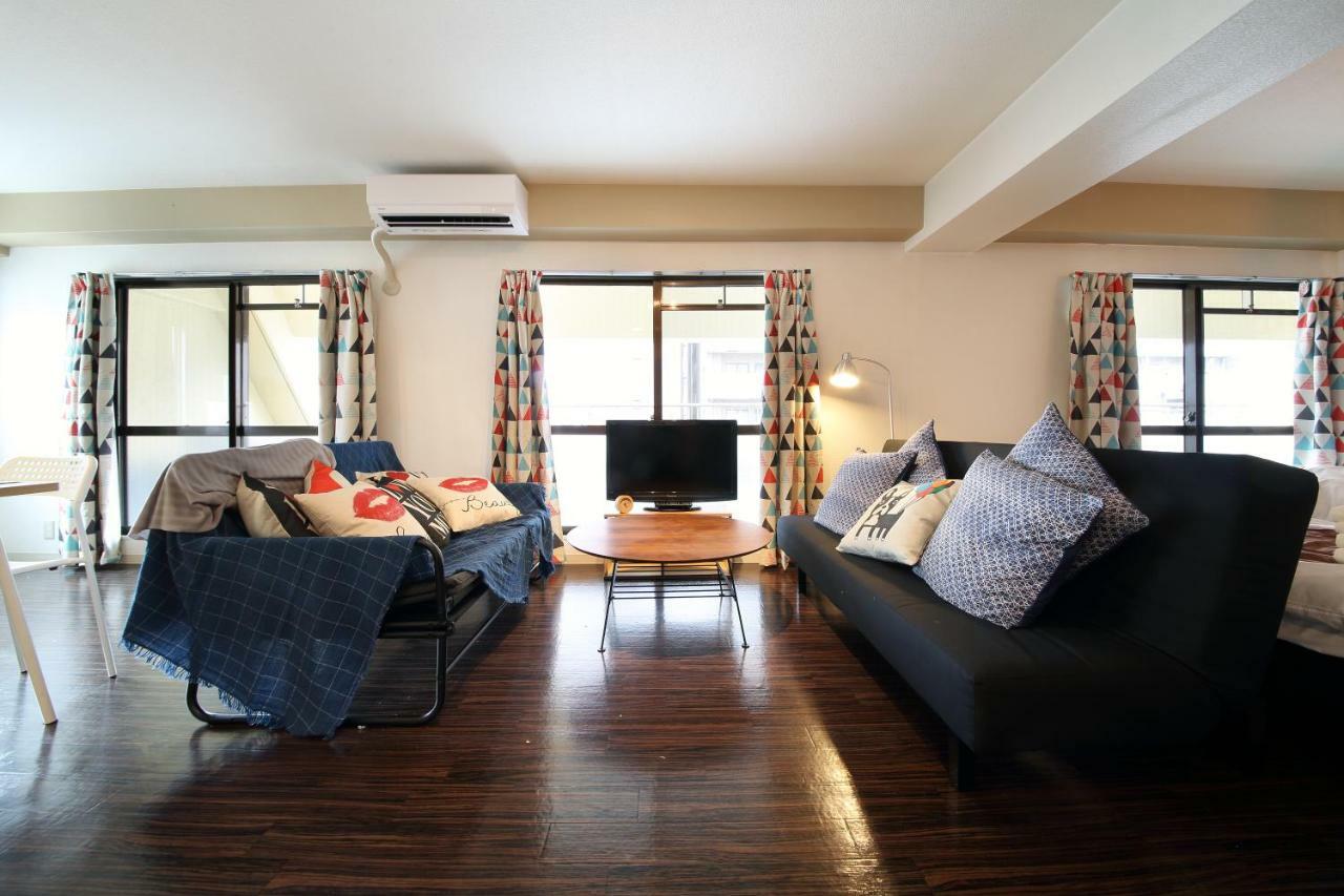 50m² 1 slaapkamer, 1 privé badkamer Appartement in Shinsaibashi Osaka Buitenkant foto